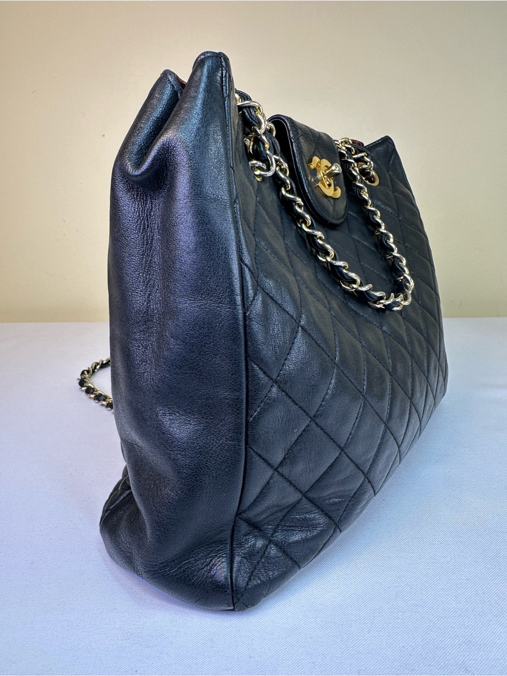 CHANEL CC Lambskin Quilted 24K goldplated HDW shoulder Series #4 1996-1997 COA - Picture 5 of 17